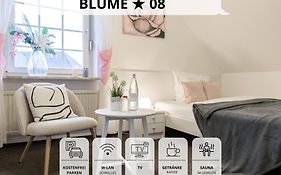 Blumenvilla 8 Mit Sauna Und Garten